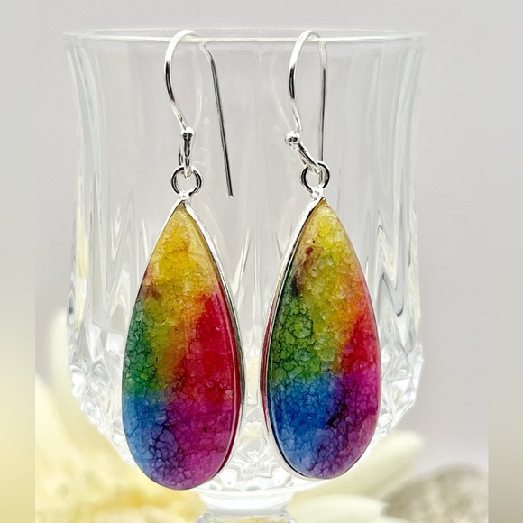 RAINBOW SOLAR QUARTZ EARRINGS - Picture 7 of 7